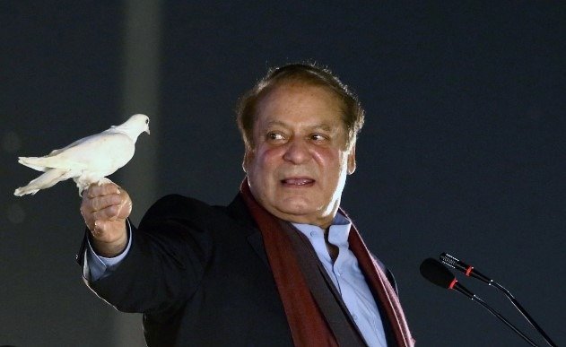 Nawaz Sharif lahore rally pigeon